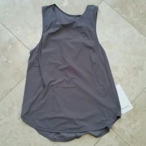 NWT LULULEMON  SCULP TANK